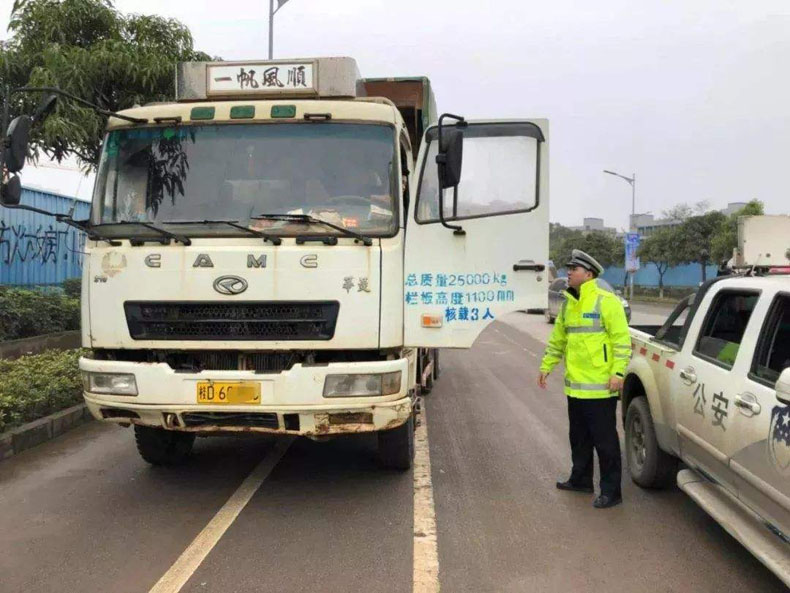 清聽聲學(xué)高速公路預(yù)警喊話系統(tǒng)助力高速公路部署安全防范線上執(zhí)法手段